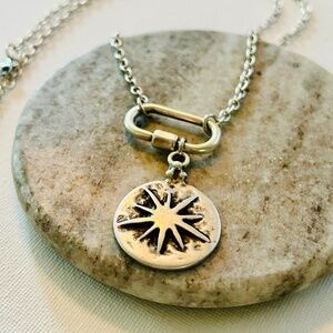 Star pendant carabiner long silver plated necklace